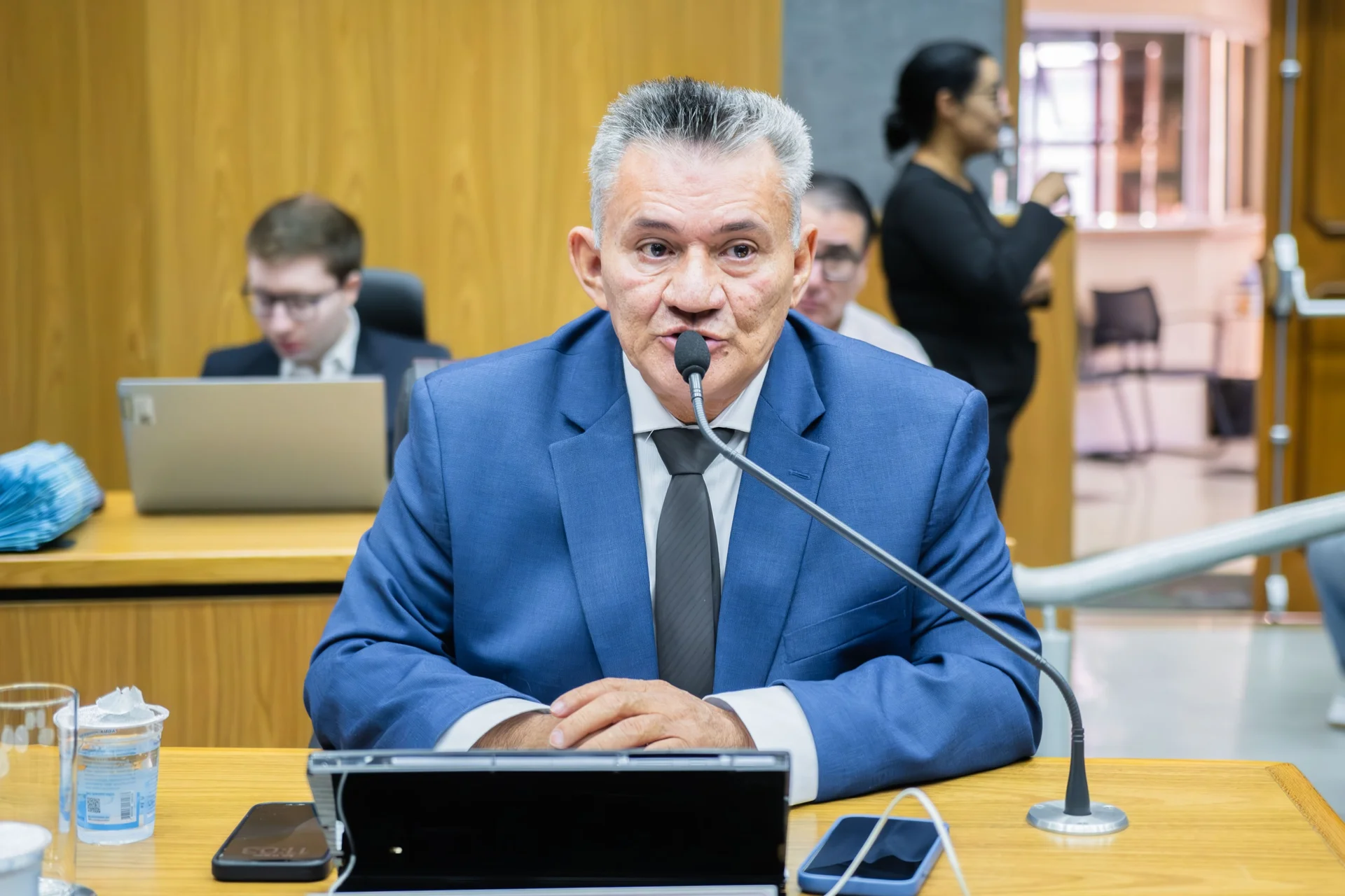 Tarcísio do Mercado solicita base do SAMU e posto da Sabesp para o Polvilho - Parlamentar apresentou requerimentos durante sessão da Câmara Municipal com foco na ampliação dos serviços públicos e no atendimento à população em Cajamar