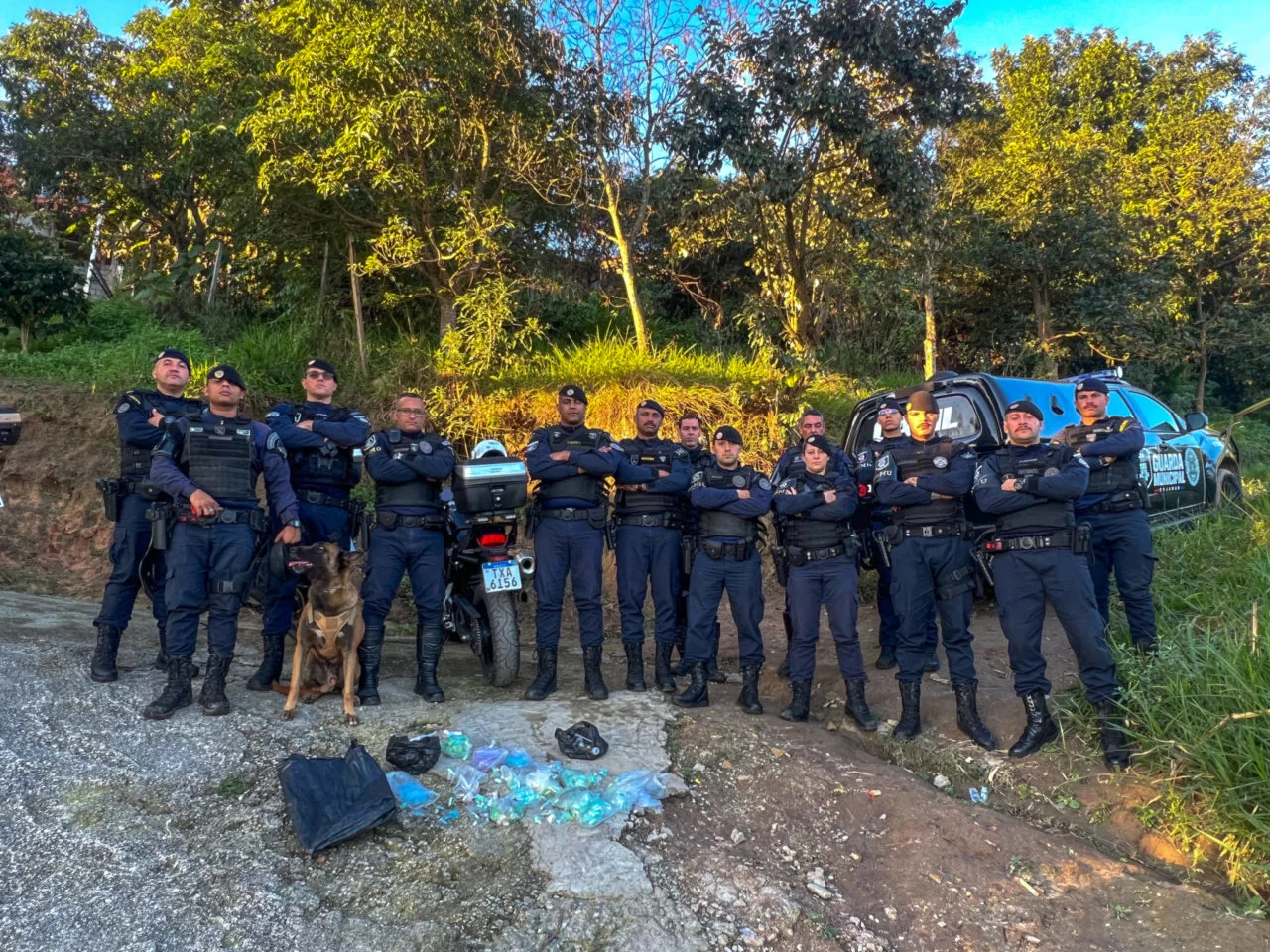 GCM de Cajamar participa de operação integrada e realiza prisão por tráfico de drogas Ação reuniu forças de segurança da região para reforçar o patrulhamento e combater a criminalidade em pontos estratégicos do município