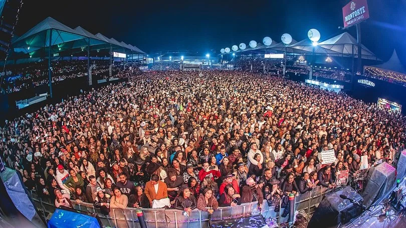 Festa do Peão de Itapecerica da Serra terá grandes estrelas da música e o maior rodeio da Grande São Paulo