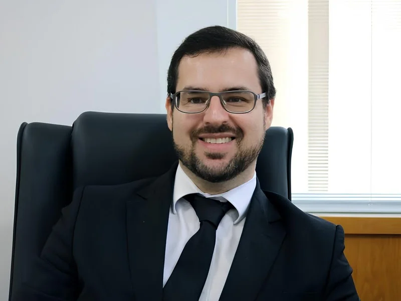 A dívida que exclui - Como o endividamento público brasileiro sufoca crescimento, alimenta violência e limita inclusão - (*) André Naves