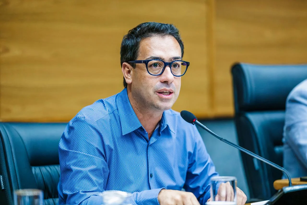 Vereador  Saulo solicita construção de calçadas na Avenida Dr. Antônio João Abdalla em Cajamar - centro