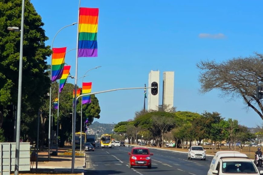 Dia do Orgulho LGBTQIAPN+: Esplanada dos Ministérios ganha 110 bandeiras arco-íris