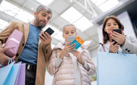 Mais de 50% dos brasileiros estão recorrendo à inteligência artificial para ideias de presentes e busca por melhores preços