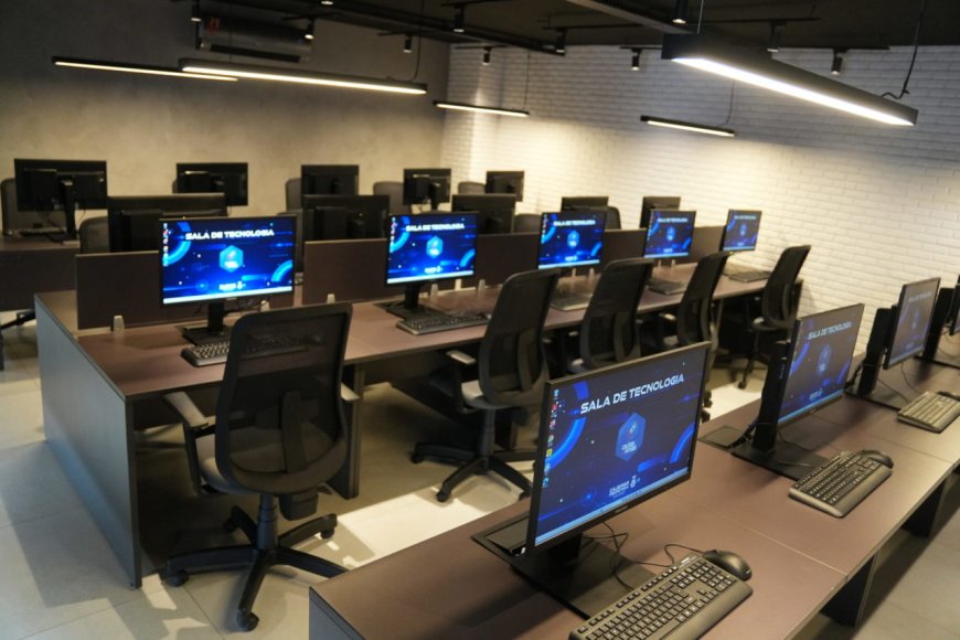 Prefeitura de Cajmar inaugura 10ª Sala de Tecnologia na EMEB Antônio Pinto de Campos