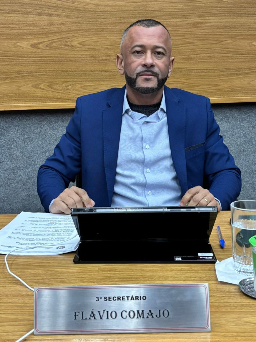Vereador Flávio Comajo apresenta requerimento sobre melhorias para servidores do serviço funerário de Cajamar