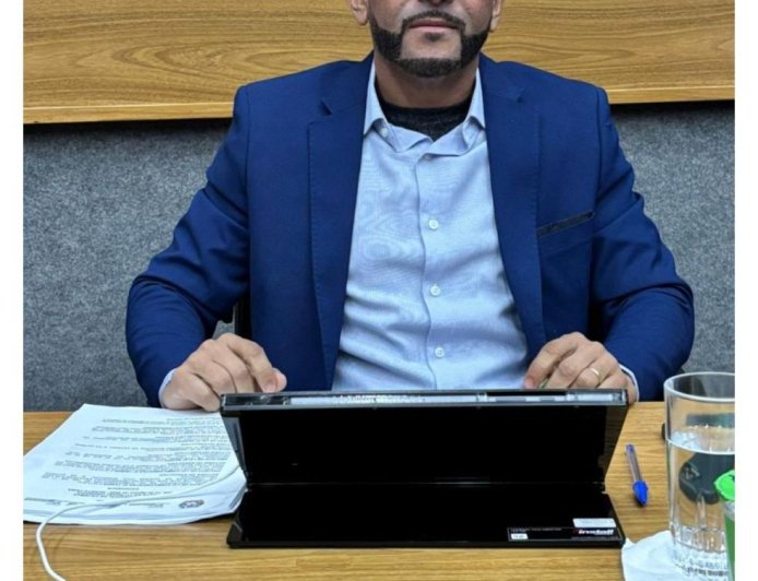 Vereador Flávio Comajo requer maiores informações sobre a Saúde