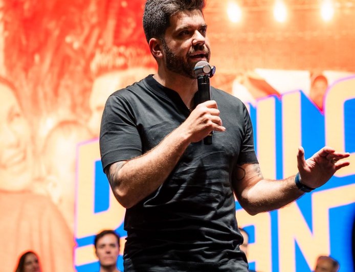 Multidão lota evento de Danilo Joan e fortalece união entre autoridades para o futuro do Brasil