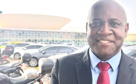 EM BRASÍLIA REPRESENTANDO CAJAMAR