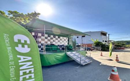 Veja como trocar lâmpadas ineficientes por LED em ação da Neoenergia Elektro em Franco da Rocha