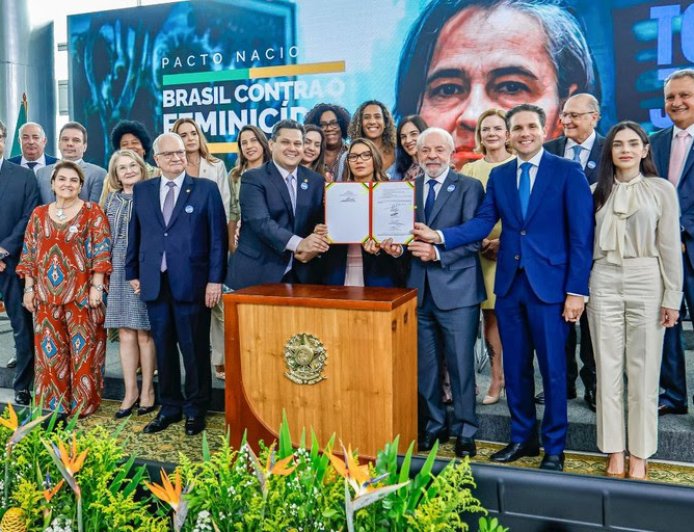 “Luta deve ser de toda a sociedade, principalmente dos homens”, diz Lula, ao assinar Pacto Nacional contra o Feminicídio