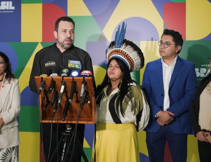 Presidente Lula atende pauta indígena e revoga decreto 12.600