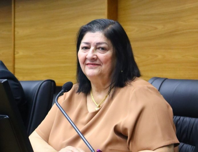 Vereadora Izelda apresenta moção de apelo para revitalização de área de lazer em Cajamar