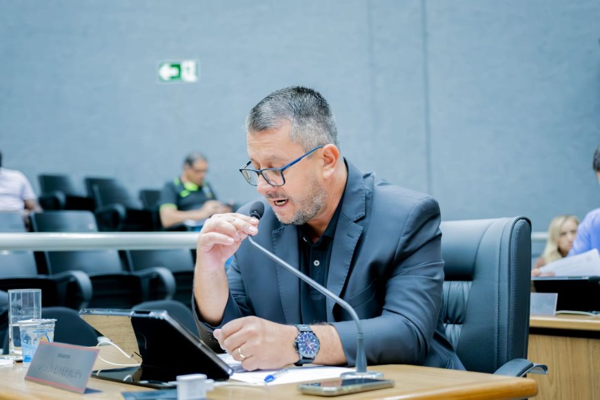 A Câmara Municipal de Cajamar aprovou a Moção de Aplausos nº 08/2026 em homenagem às mães atípicas do município, em reconhecimento à dedicação, força e amor no cuidado de seus filhos.