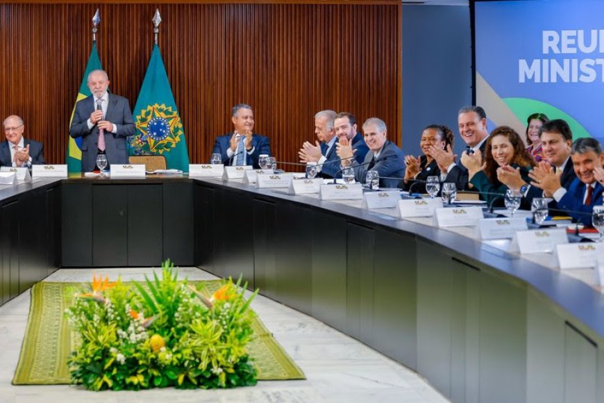 Lula para ministros: “Nós ainda temos muita coisa para concluir até o dia 31 de dezembro"