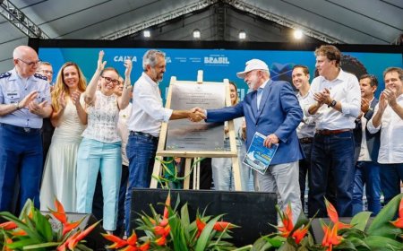 “Investir na educação é sagrado”, diz Lula ao celebrar 2 anos do Pé-de-Meia e inaugurar alojamento do ITA Ceará