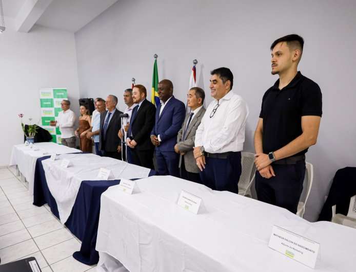 Foi empossada a nova Diretoria da ACECAJ,  eleita por aclamação