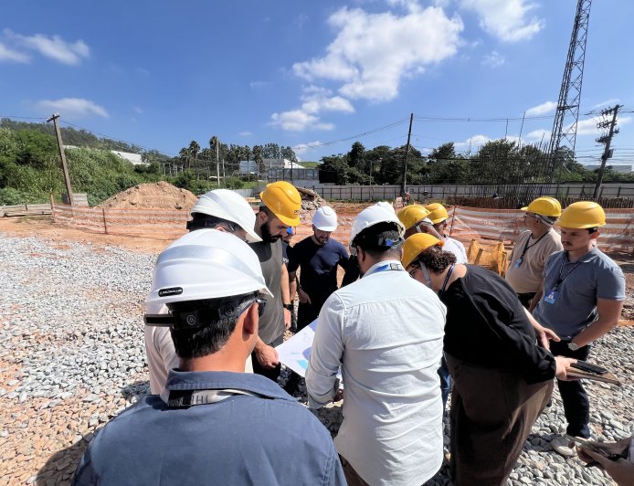 Prefeitura intensifica fiscalização das obras de esgotamento sanitário executadas pela Sabesp em Cajama